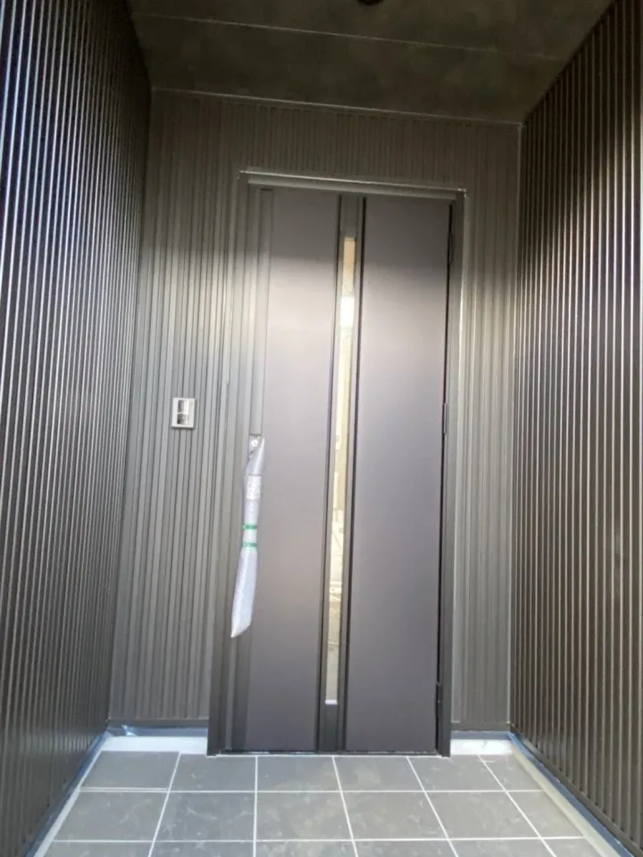 27坪・2LDK